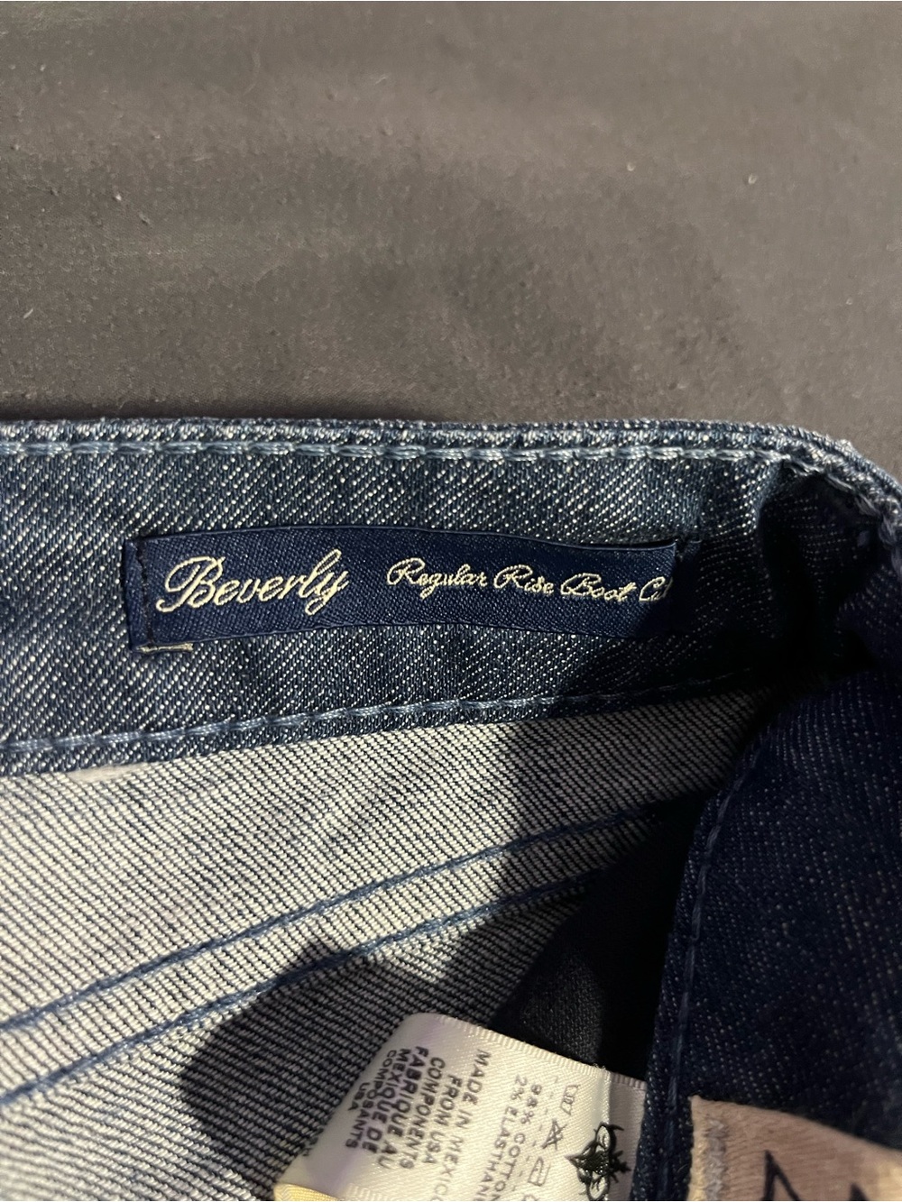 J & Company - Y2K Beverly Regular Rise Boot Cut Embellished Pockets Size 29 (8) - Picture 8 of 12